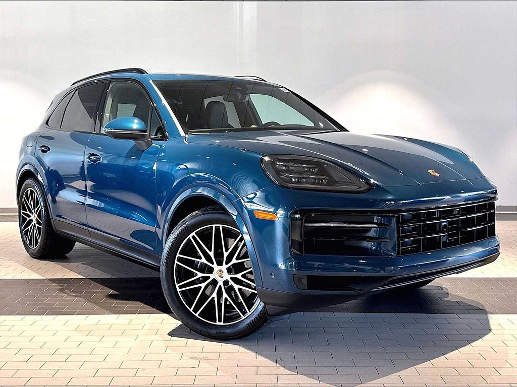 2026 Porsche Cayenne AWD