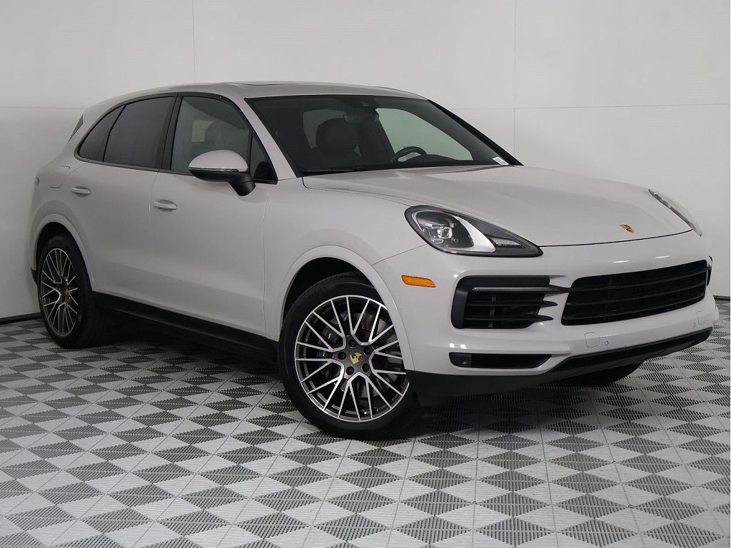 2023 Porsche Cayenne