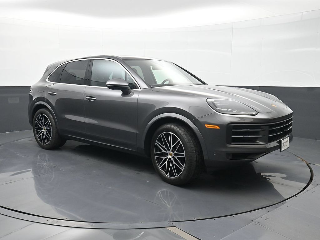 2024 Porsche Cayenne