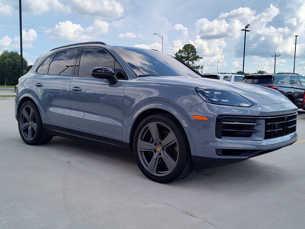 2024 Porsche Cayenne