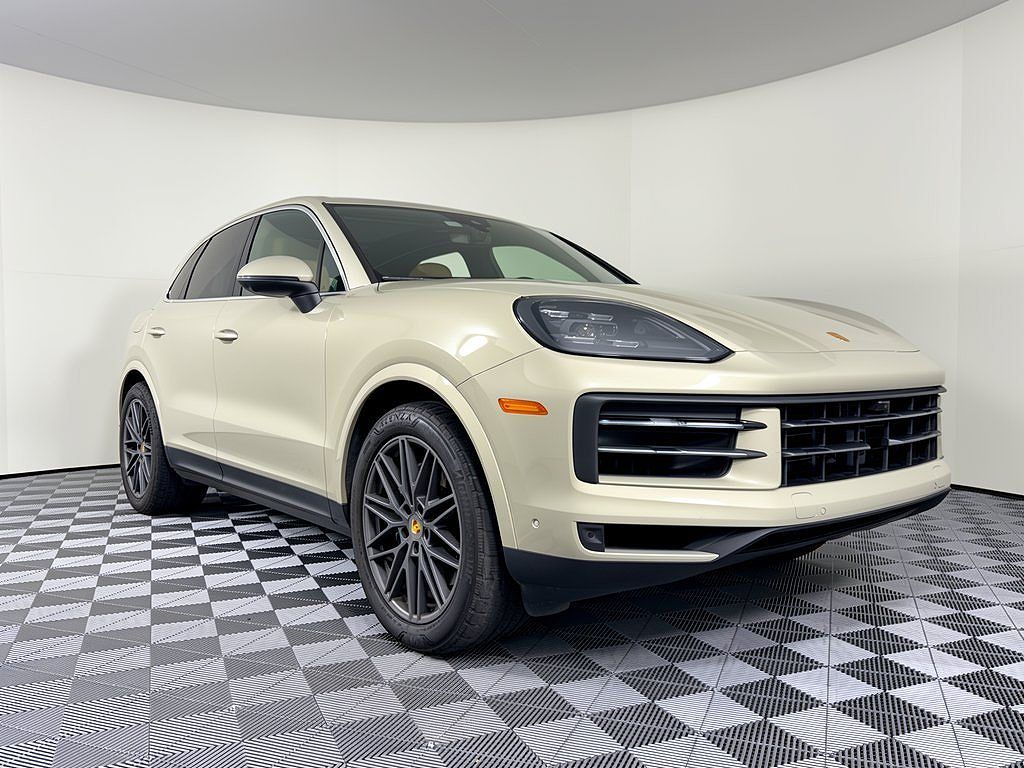 2024 Porsche Cayenne