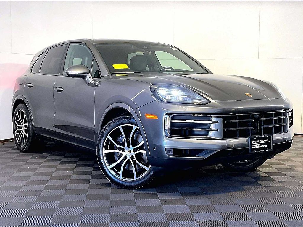2024 Porsche Cayenne