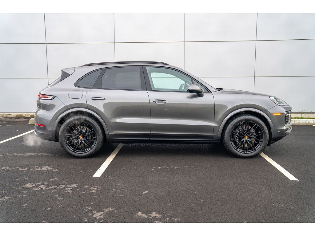 2026 Porsche Cayenne