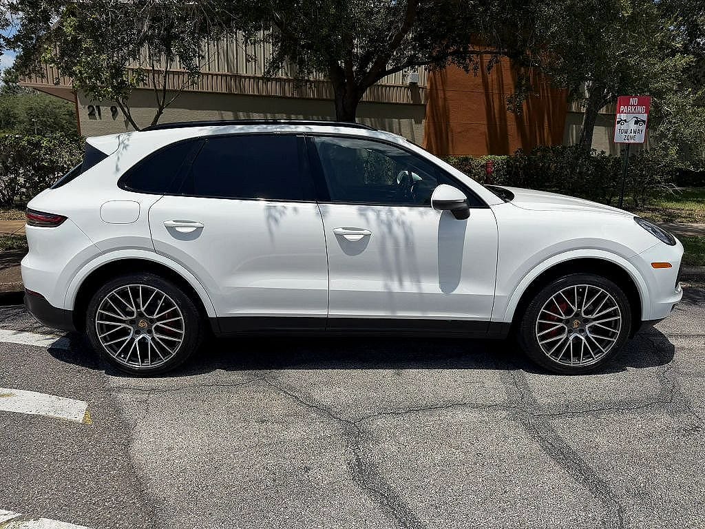 2020 Porsche Cayenne