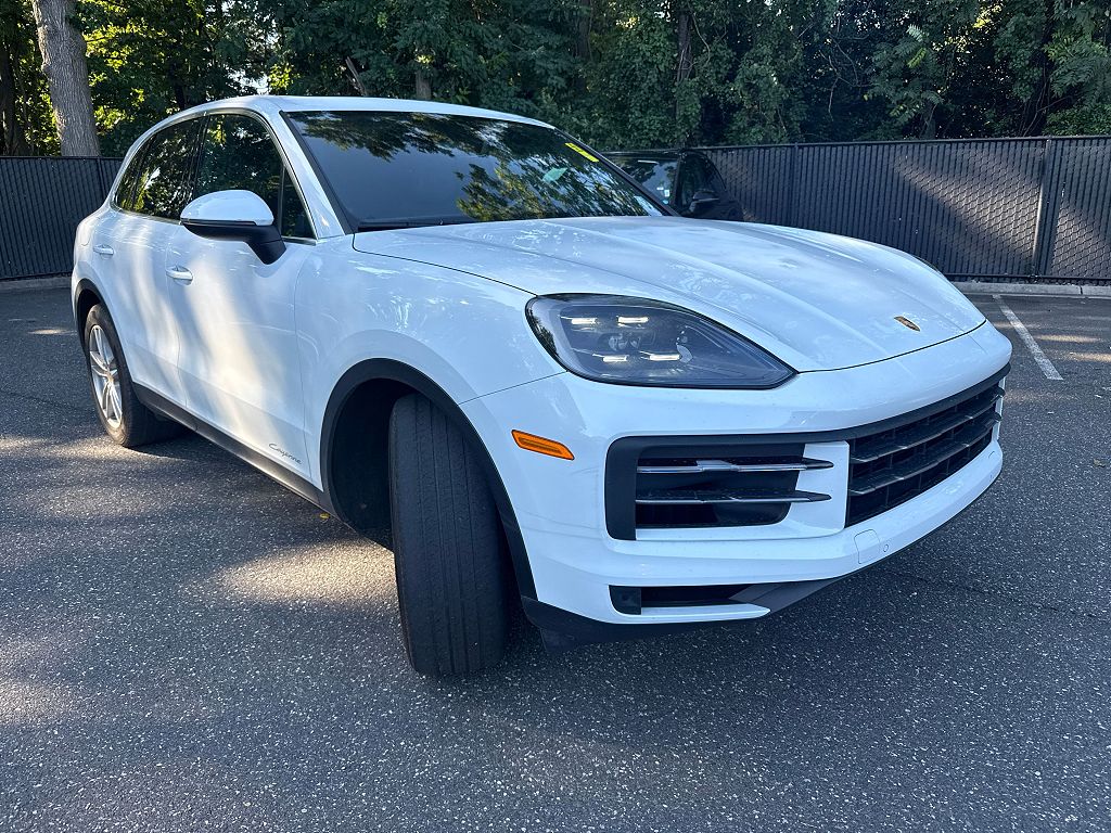 2024 Porsche Cayenne
