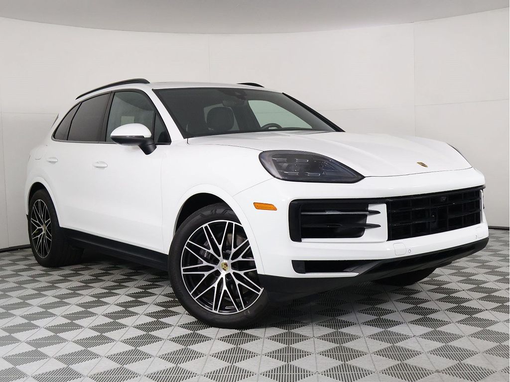 2024 Porsche Cayenne
