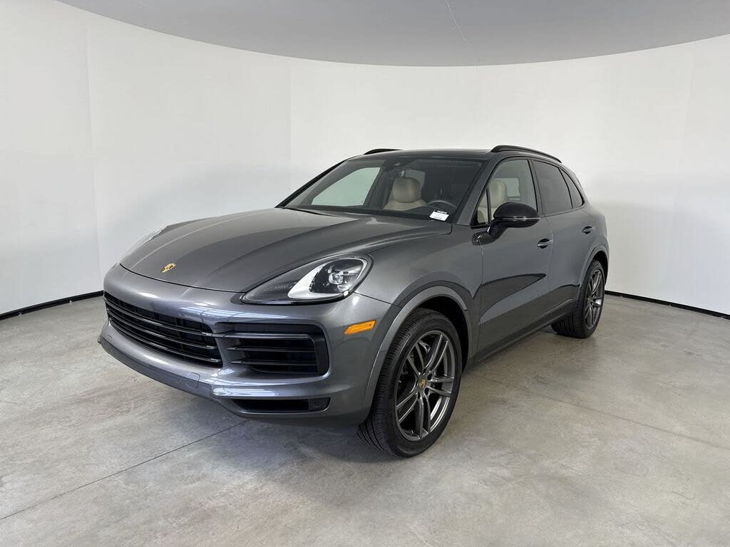 2023 Porsche Cayenne Platinum Edition