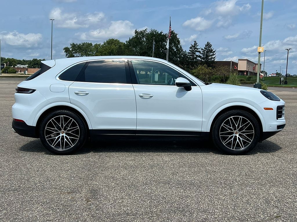 2025 Porsche Cayenne
