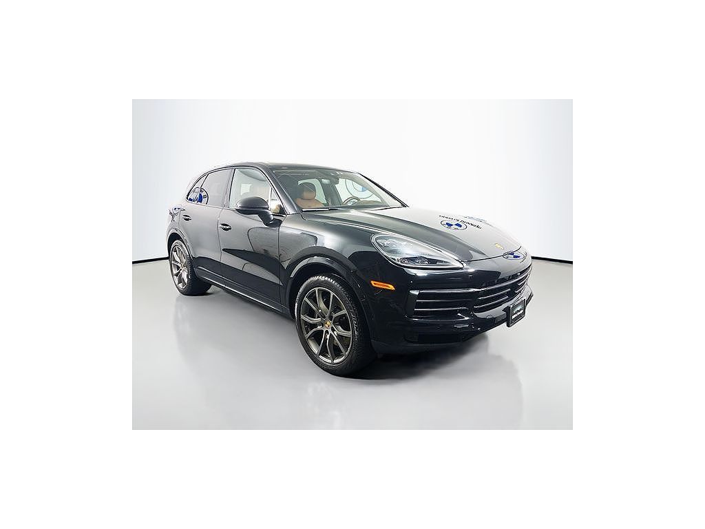 2023 Porsche Cayenne Platinum Edition