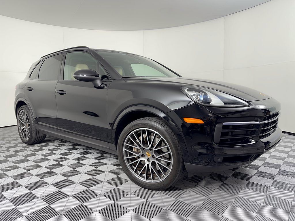 2023 Porsche Cayenne