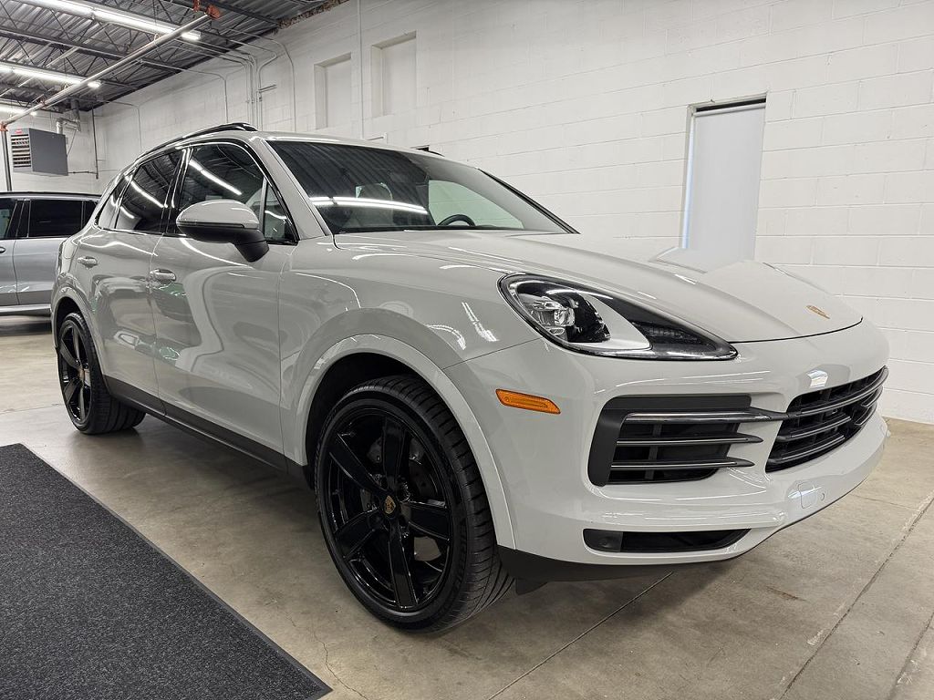 2023 Porsche Cayenne