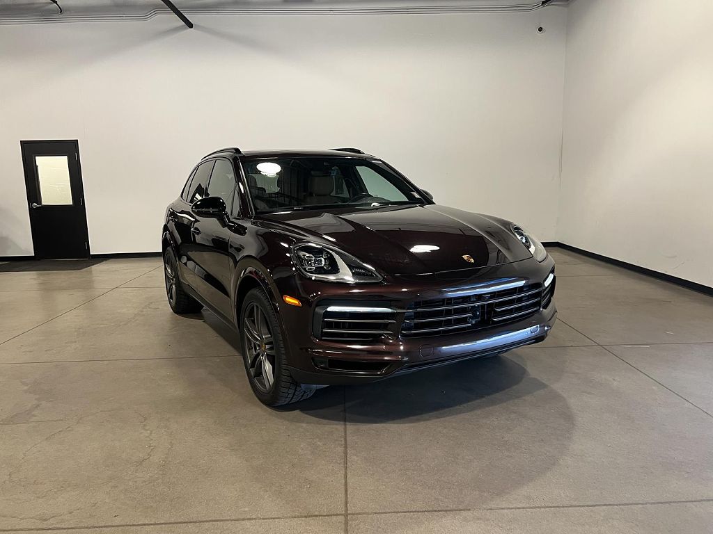 2023 Porsche Cayenne Platinum Edition