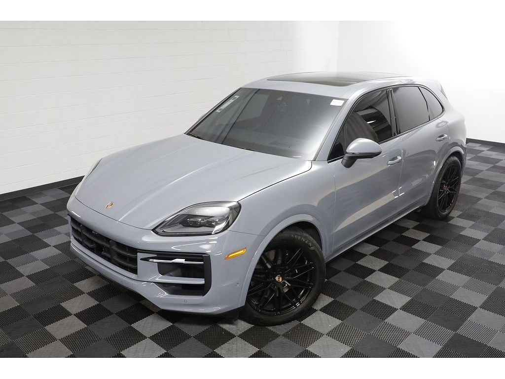 2025 Porsche Cayenne