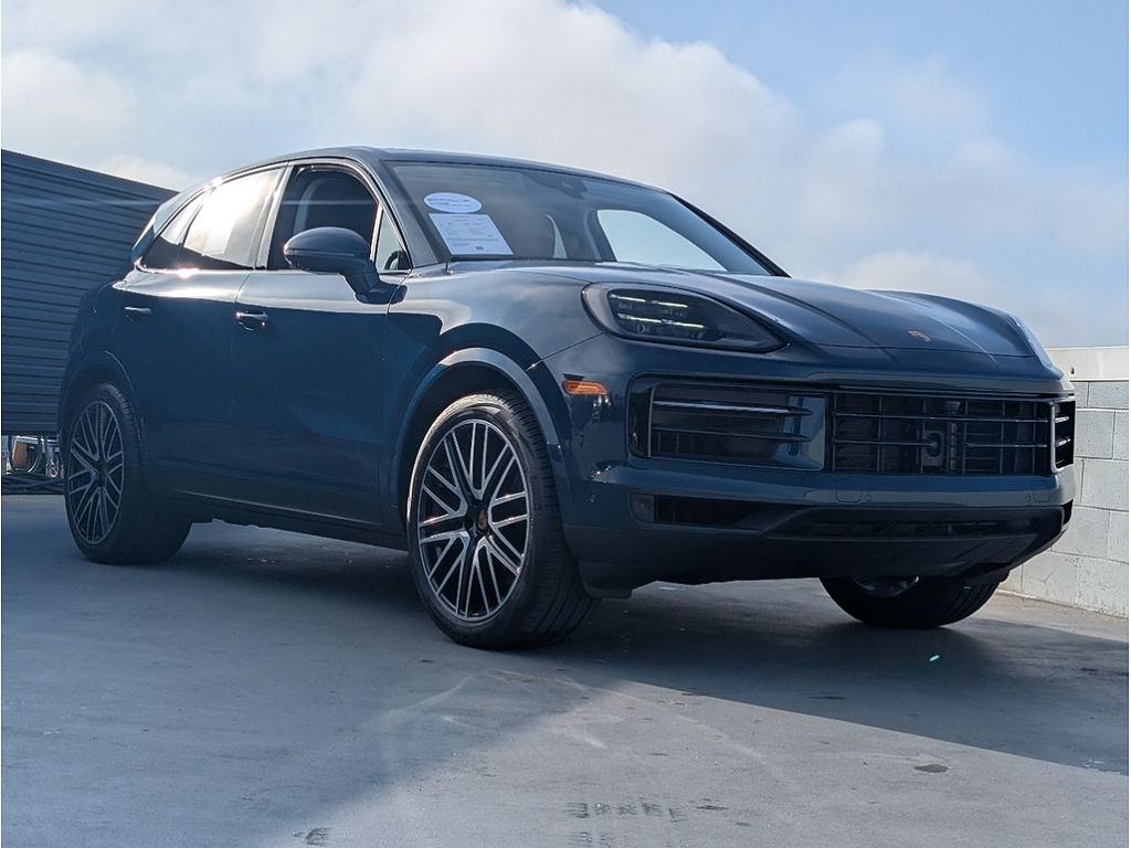 2025 Porsche Cayenne