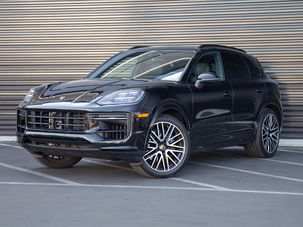 2025 Porsche Cayenne