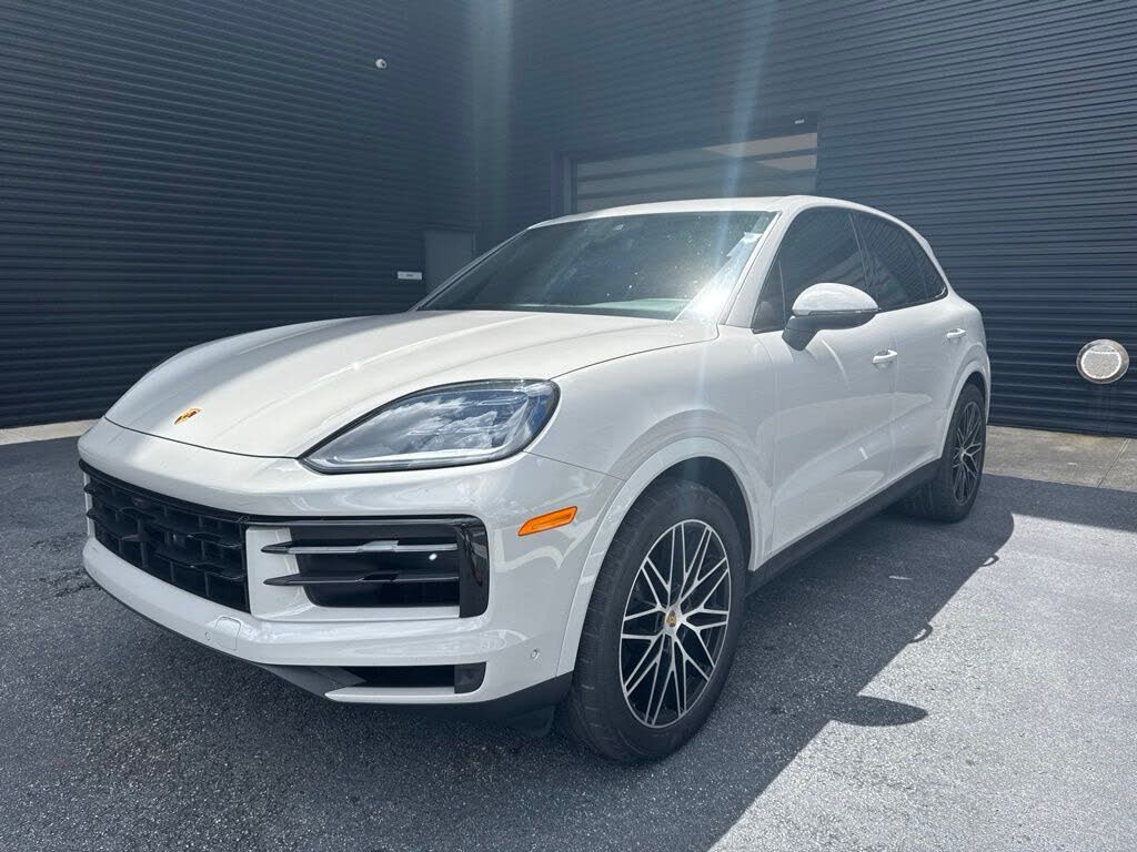 2024 Porsche Cayenne