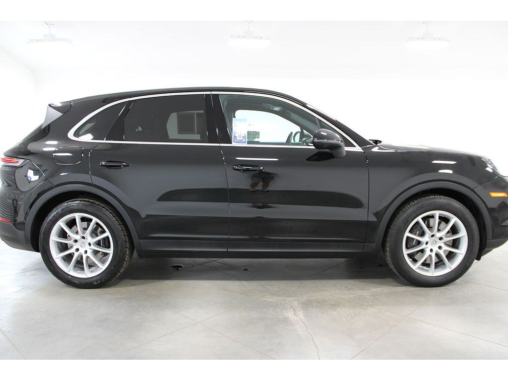 2024 Porsche Cayenne