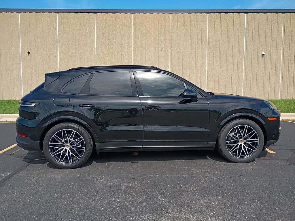 2024 Porsche Cayenne