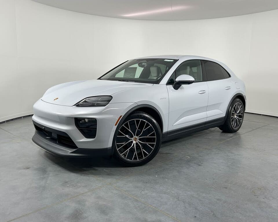 2026 Porsche Macan 4 Electric