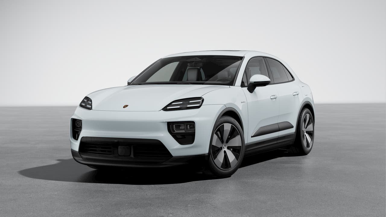 2026 Porsche Macan 4