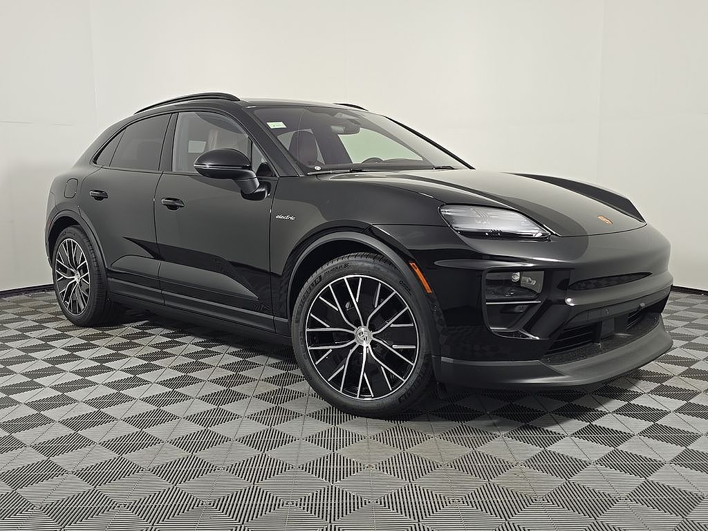 2026 Porsche Macan 4 Electric