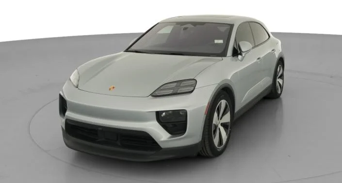 2025 Porsche Macan 4