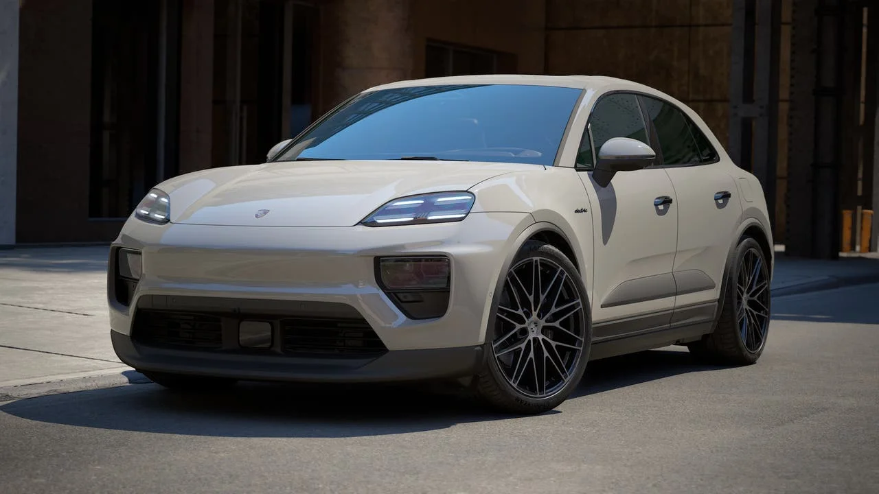 2027 Porsche Macan 4