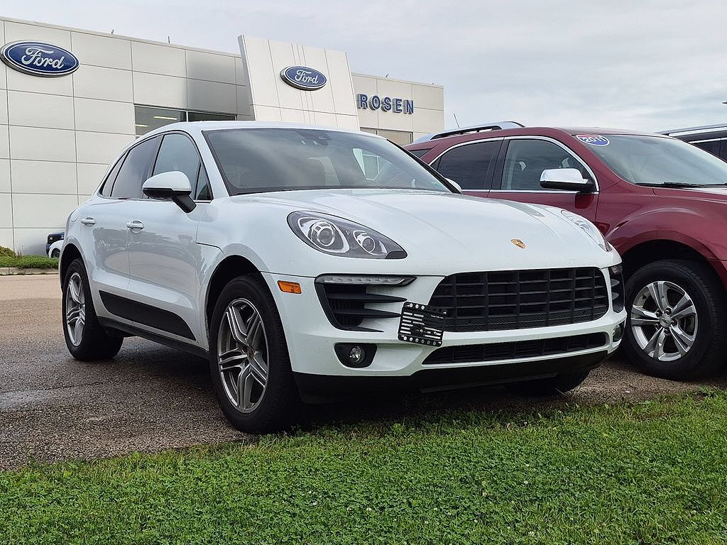2017 Porsche Macan S