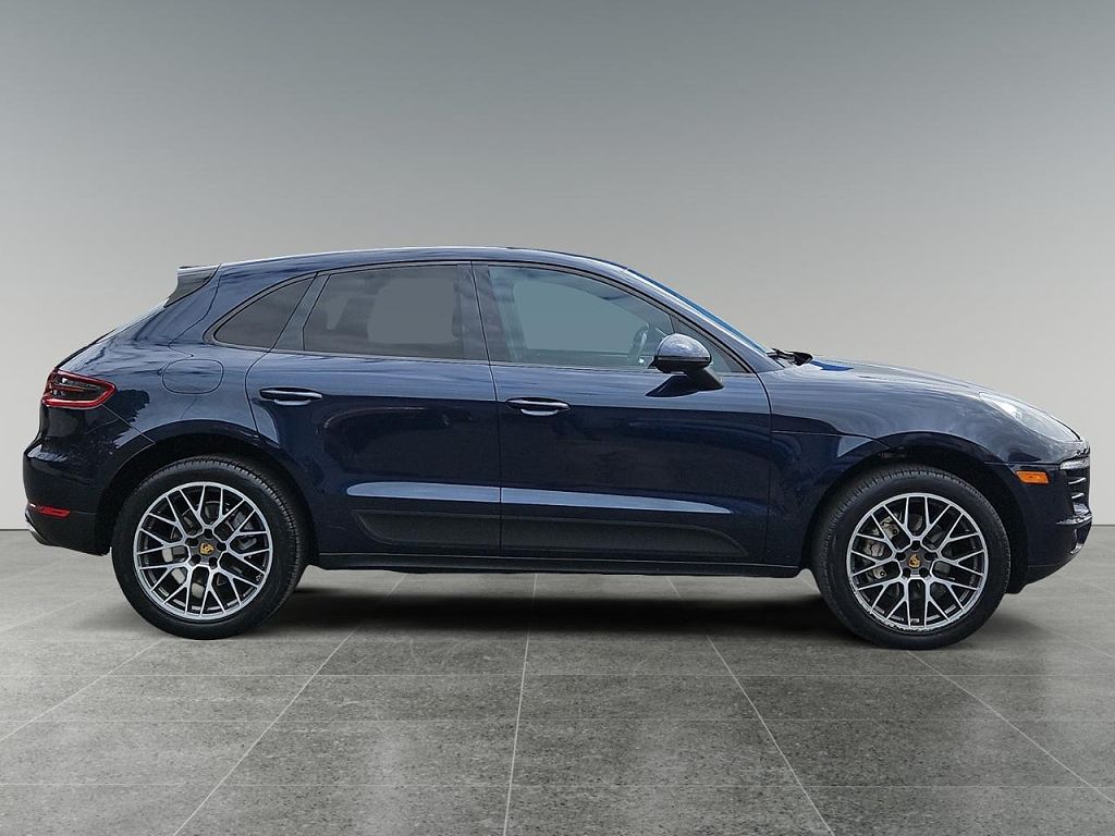 2018 Porsche Macan S