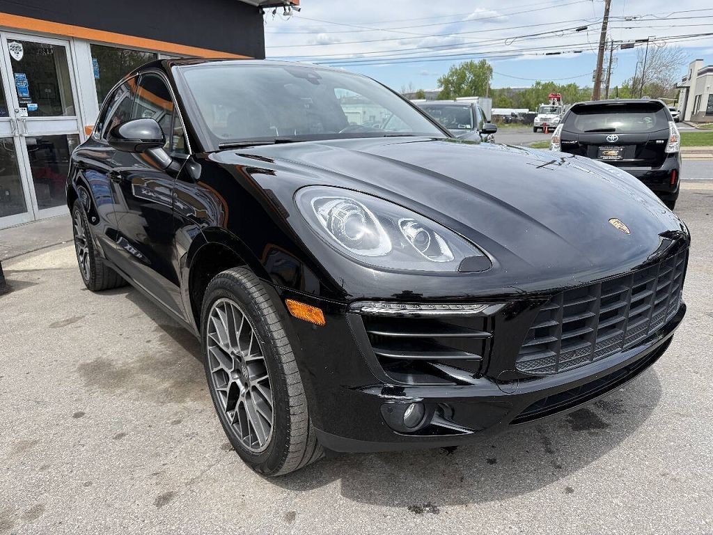 2018 Porsche Macan S