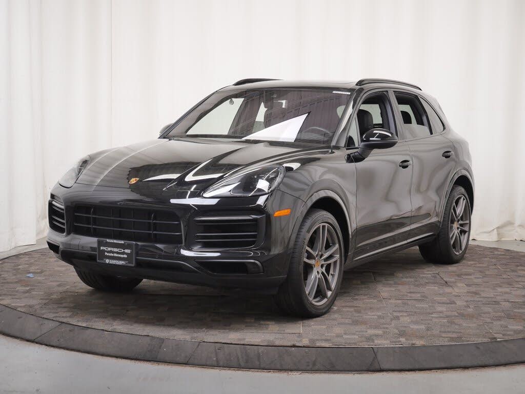2023 Porsche Cayenne S