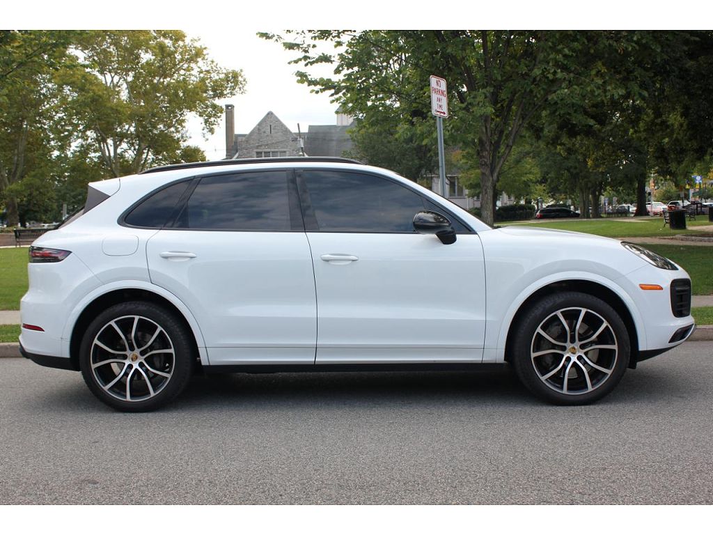 2019 Porsche Cayenne S