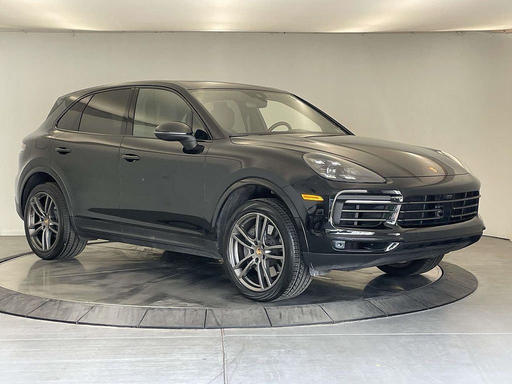 2023 Porsche Cayenne S