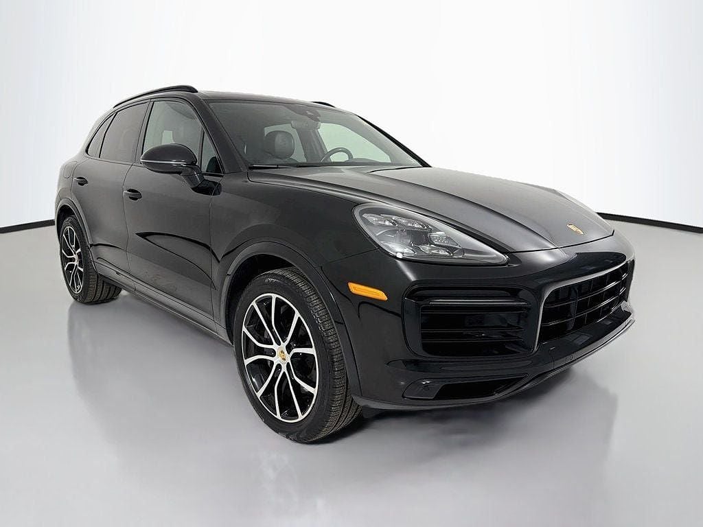 2023 Porsche Cayenne S