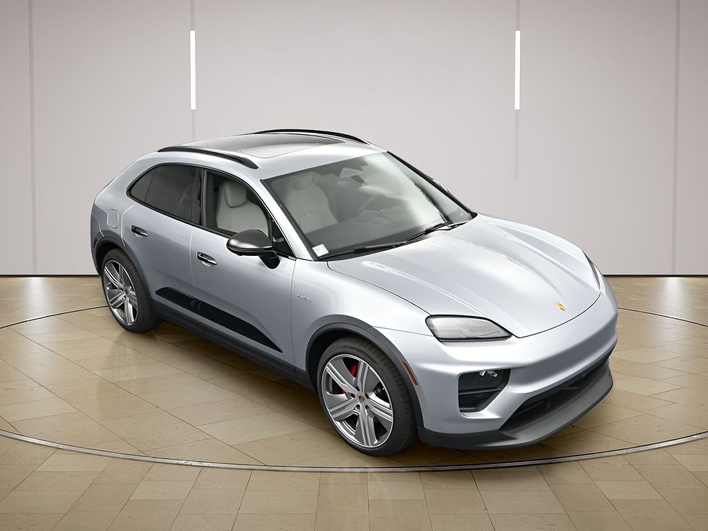 2025 Porsche Macan 4S Electric