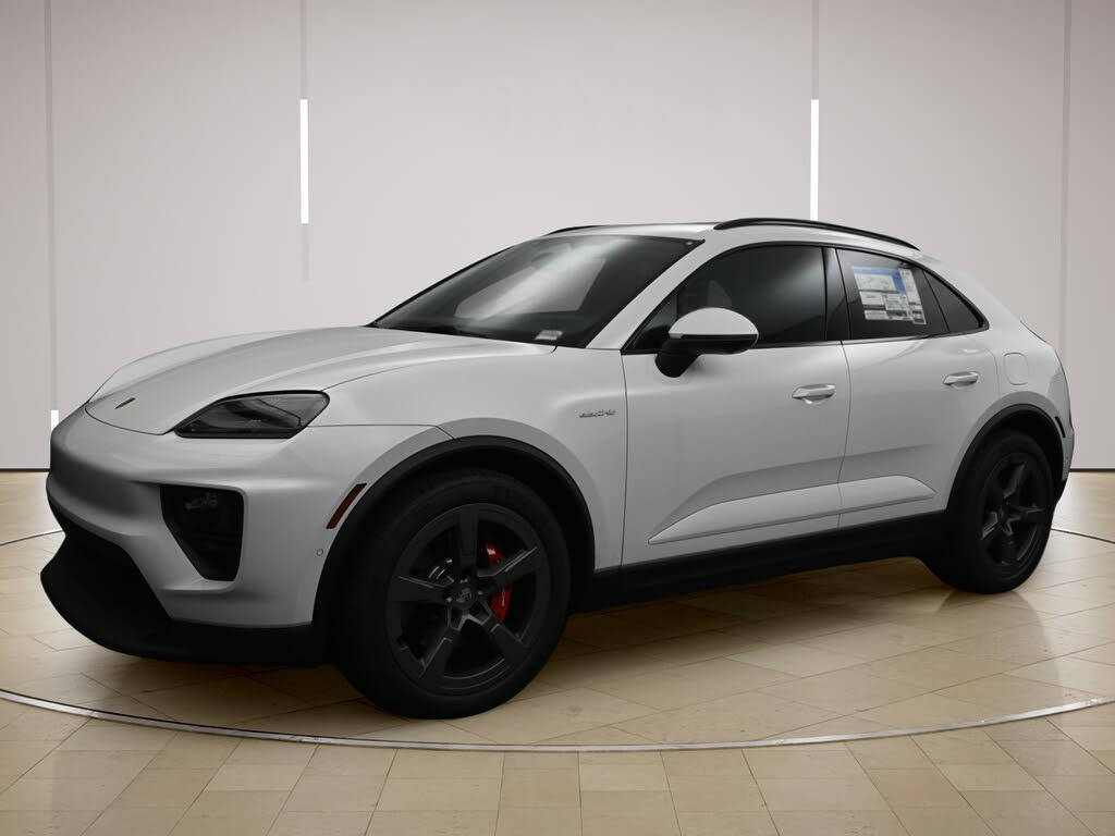 2025 Porsche Macan 4S Electric