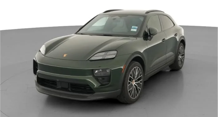 2025 Porsche Macan 4S