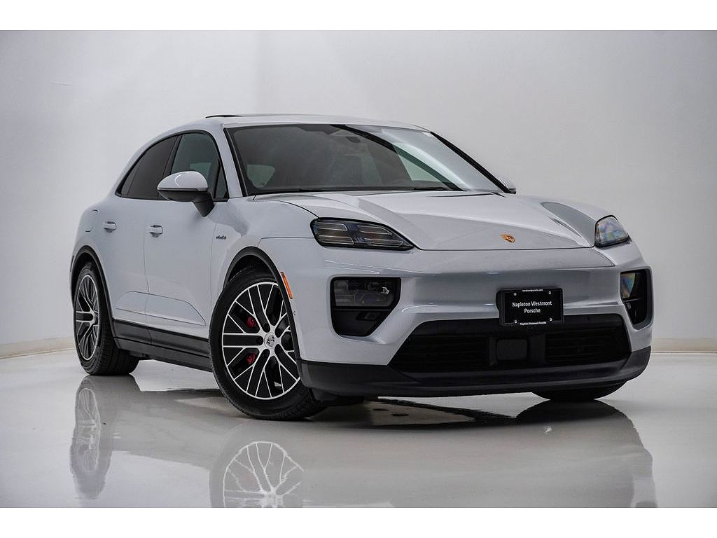 2025 Porsche Macan 4S