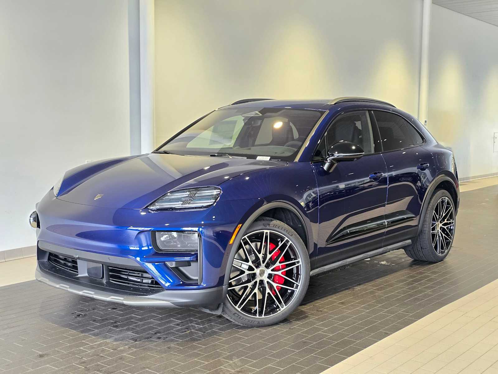 2026 Porsche Macan Turbo