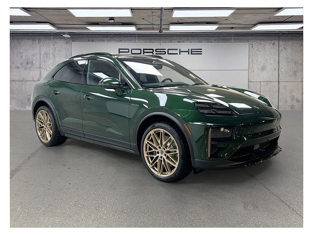 2026 Porsche Macan Turbo Electric