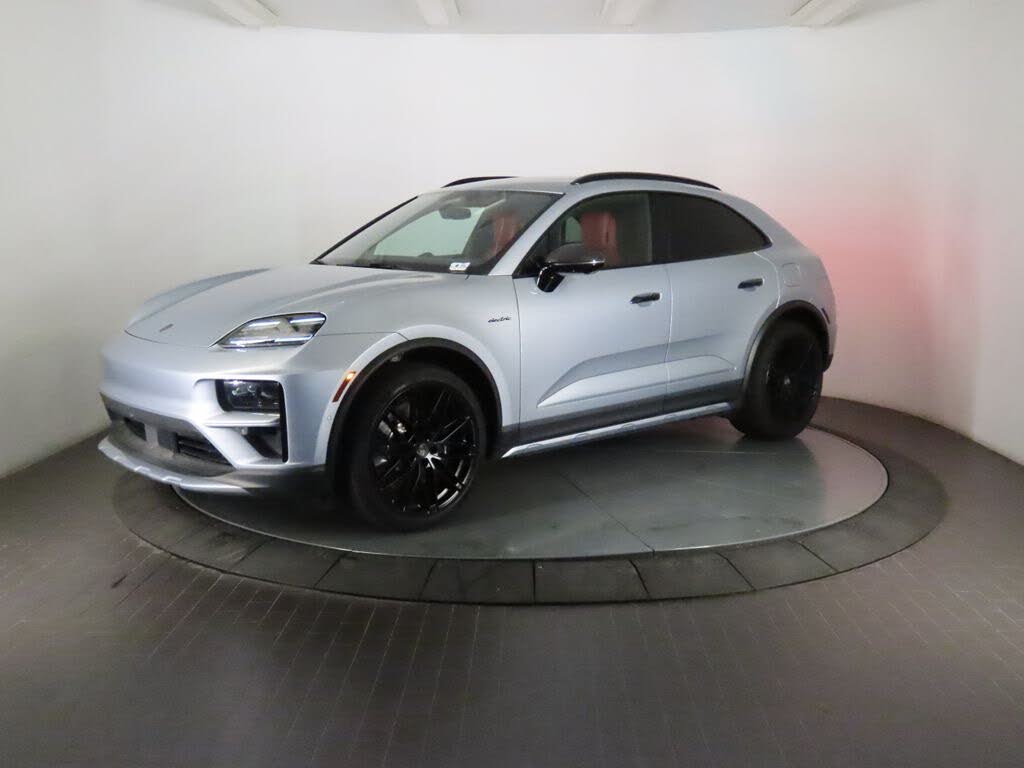 2024 Porsche Macan Turbo Electric