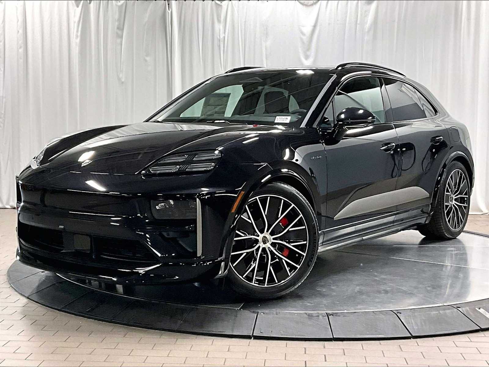 2026 Porsche Macan Turbo