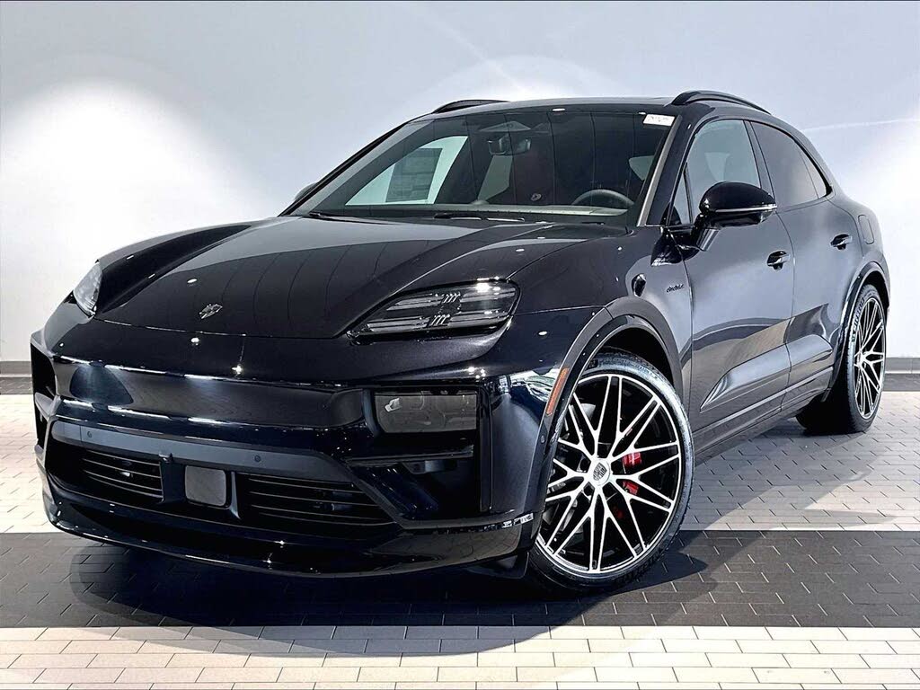 2026 Porsche Macan Turbo Electric