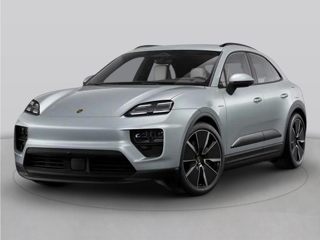 2025 Porsche Macan Turbo