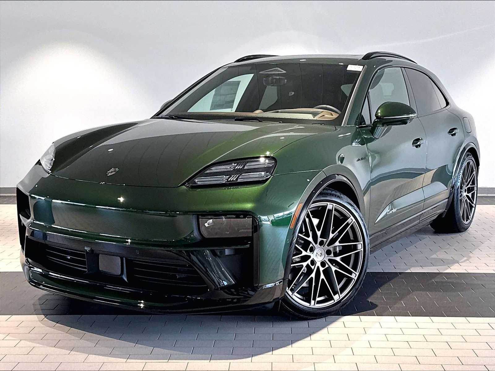 2026 Porsche Macan Turbo