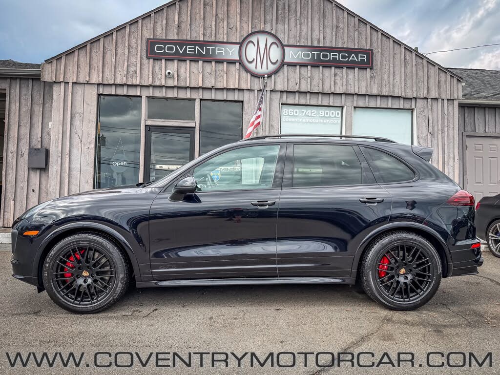 2016 Porsche Cayenne GTS