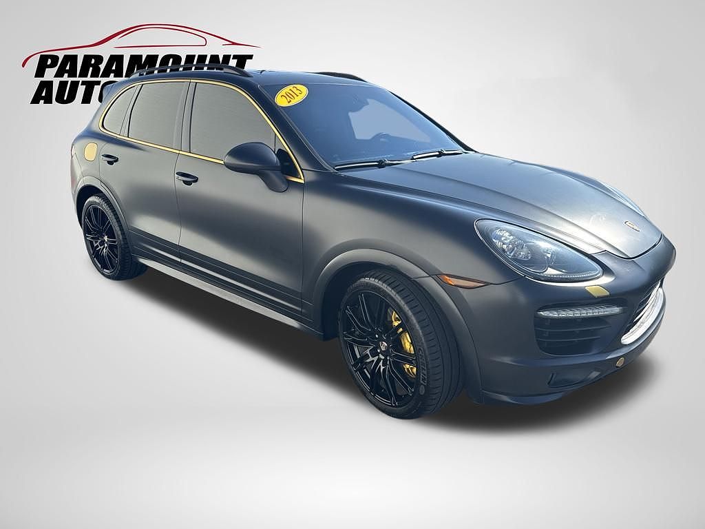 2013 Porsche Cayenne GTS