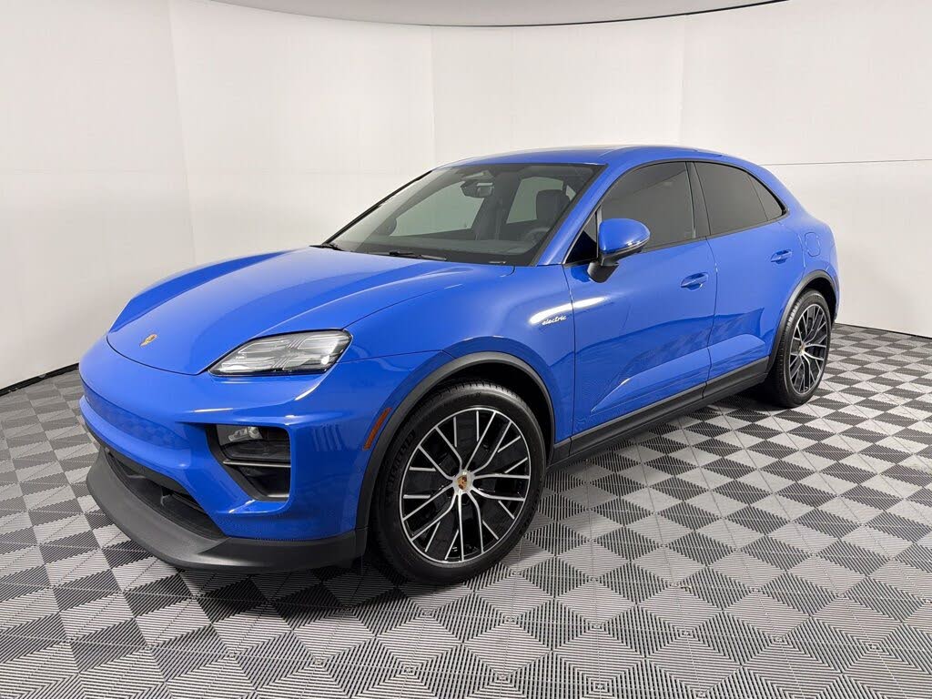 2026 Porsche Macan