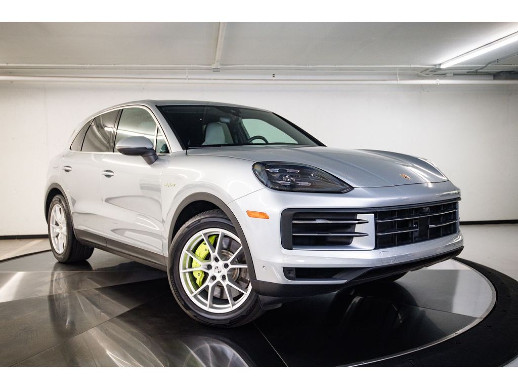 2025 Porsche Cayenne E-Hybrid