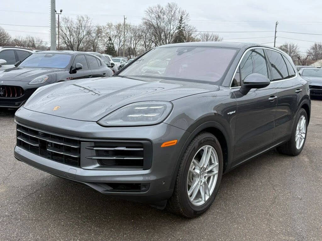 2025 Porsche Cayenne E-Hybrid